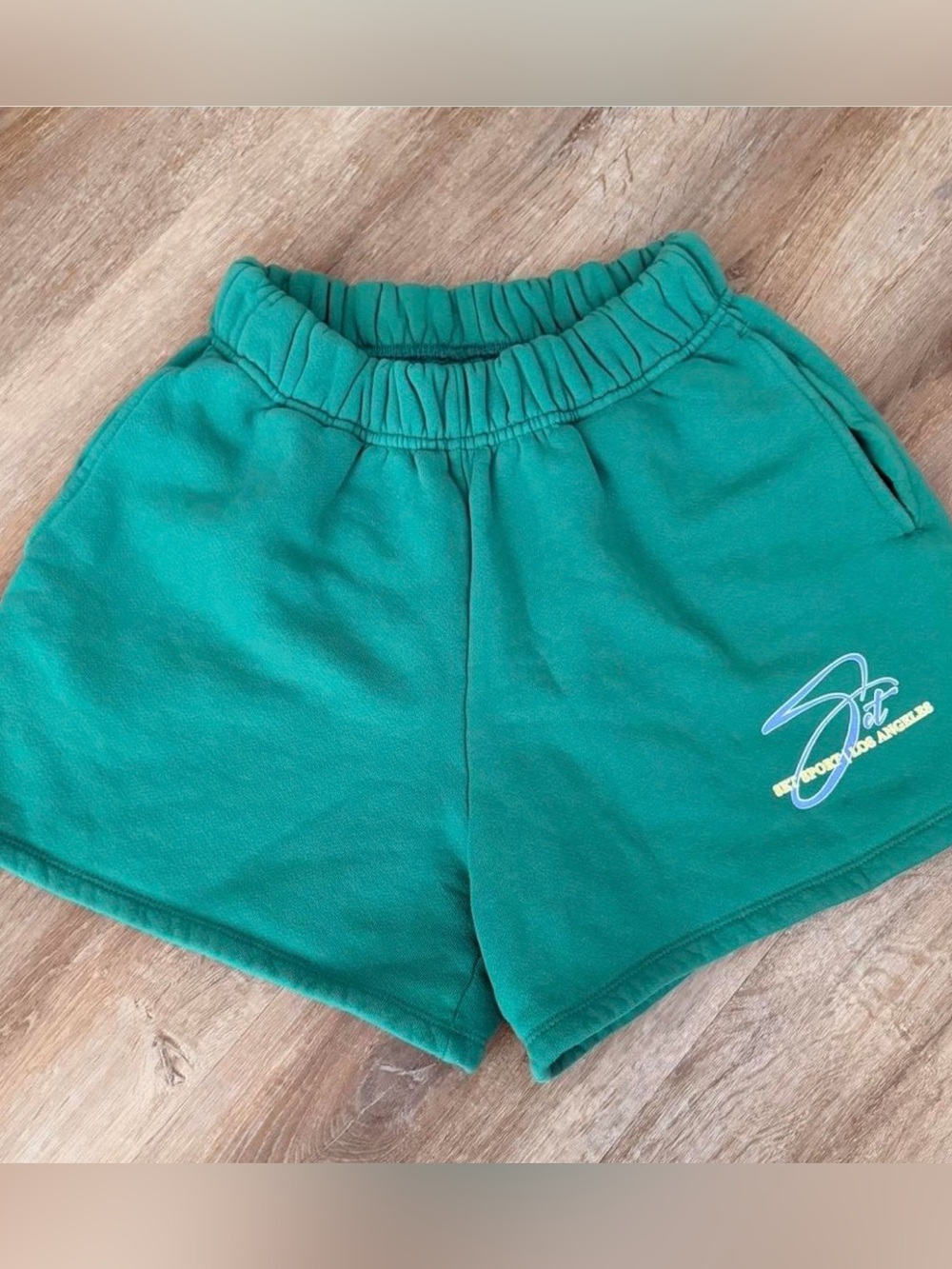 Set Active shorts